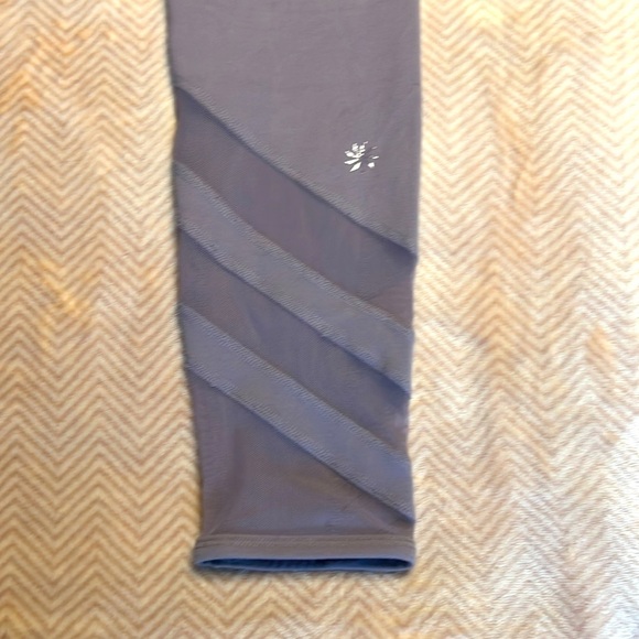 Athleta Girl Light Mauve Purple Bring It Tight sz L / 12 - Picture 6 of 7